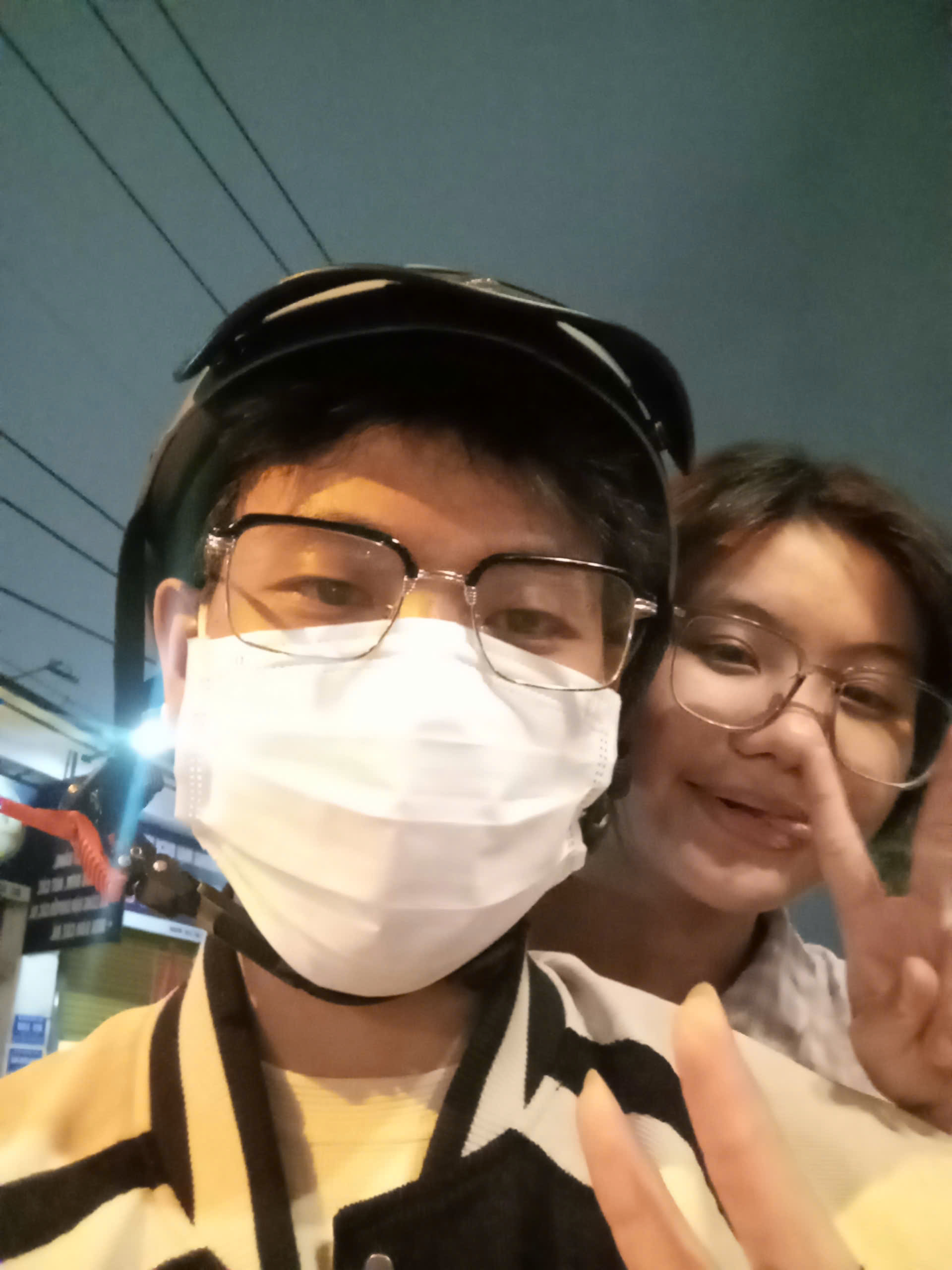 Lần đầu gặp gỡ